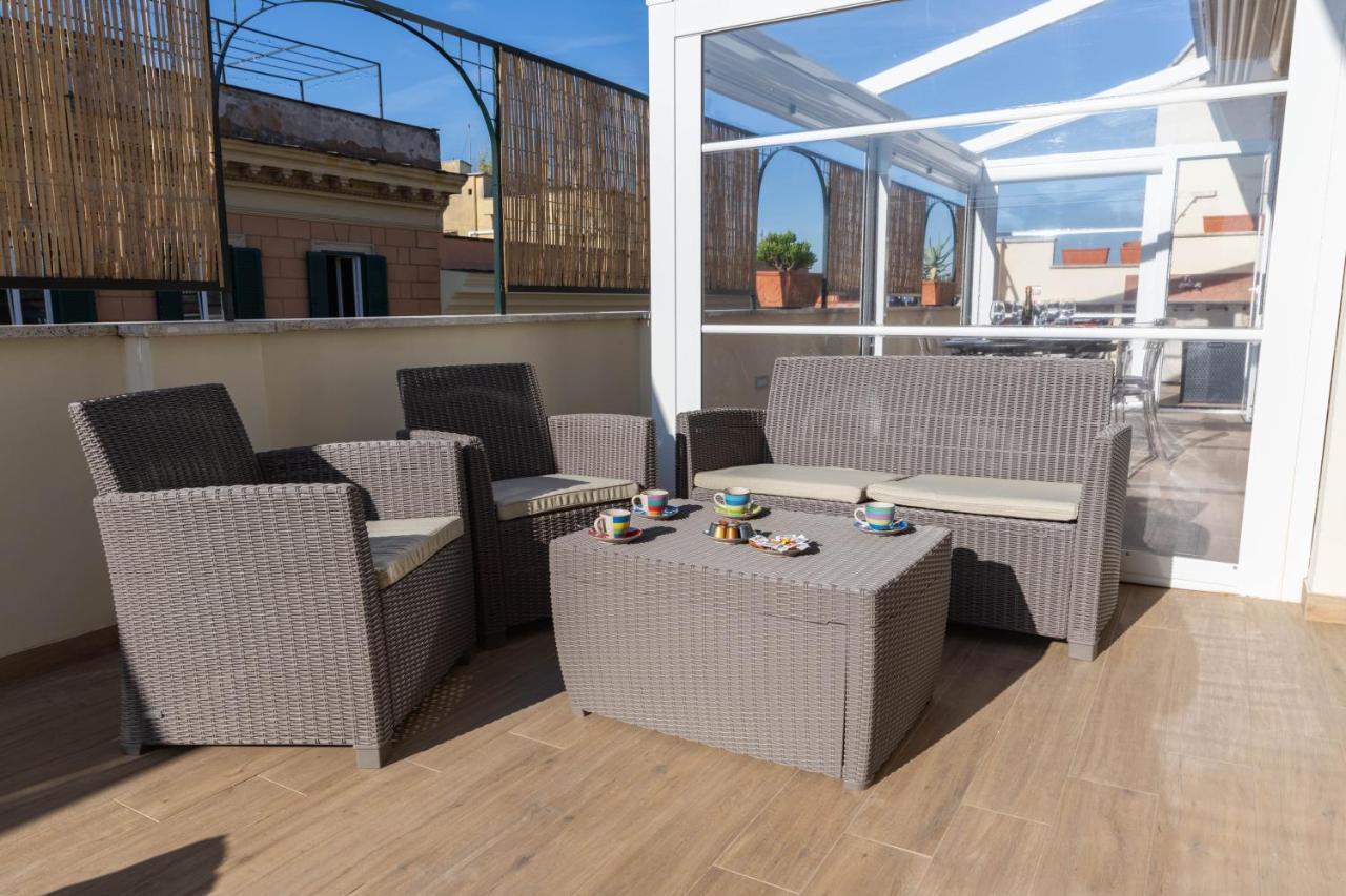 Colosseo Brightful Apartment With Rooftop Roma Exterior foto