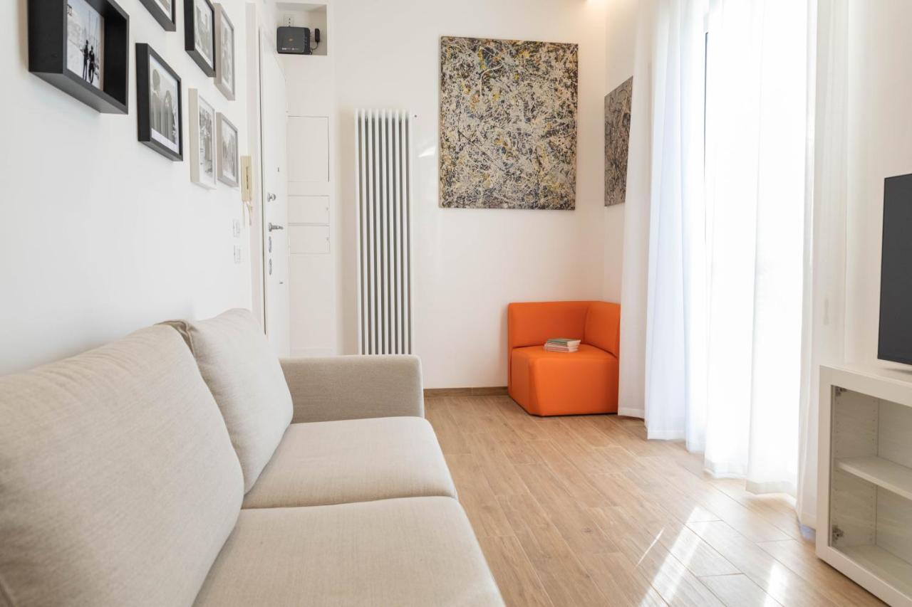 Colosseo Brightful Apartment With Rooftop Roma Exterior foto